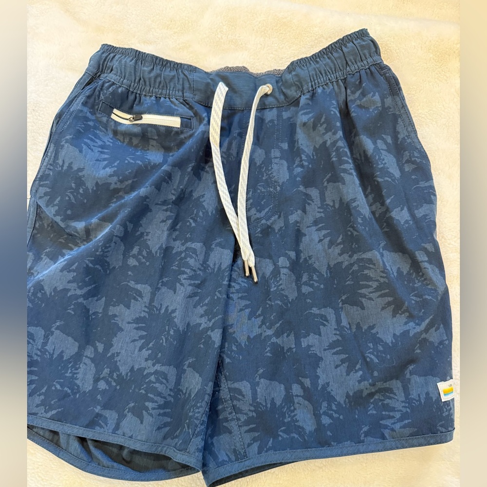 BUNDLE of 2- Vuori Mens Shorts